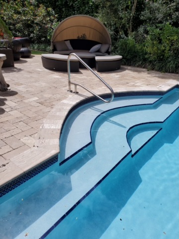 Miami-pool-service-clean-pool